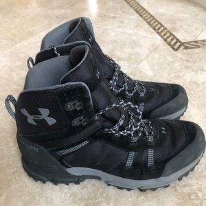 Under Armour men sneakers